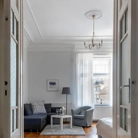 Budapest Apartment * Budapest